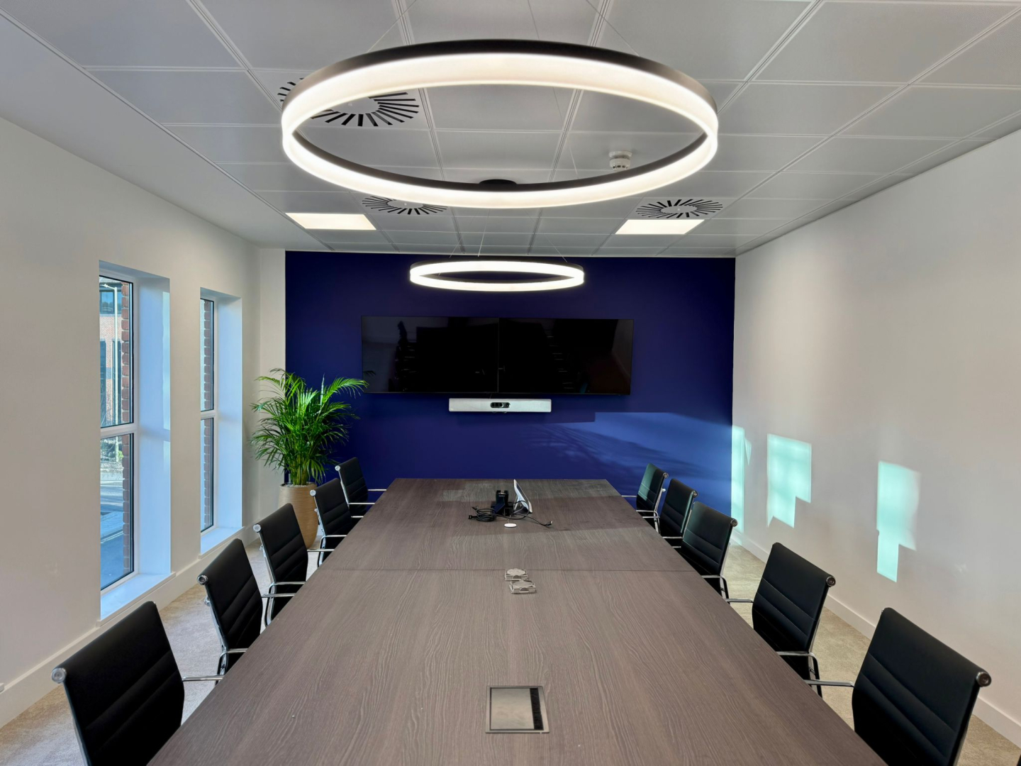 381cfaaa f616 43de a2c8 8ff28220ce4a